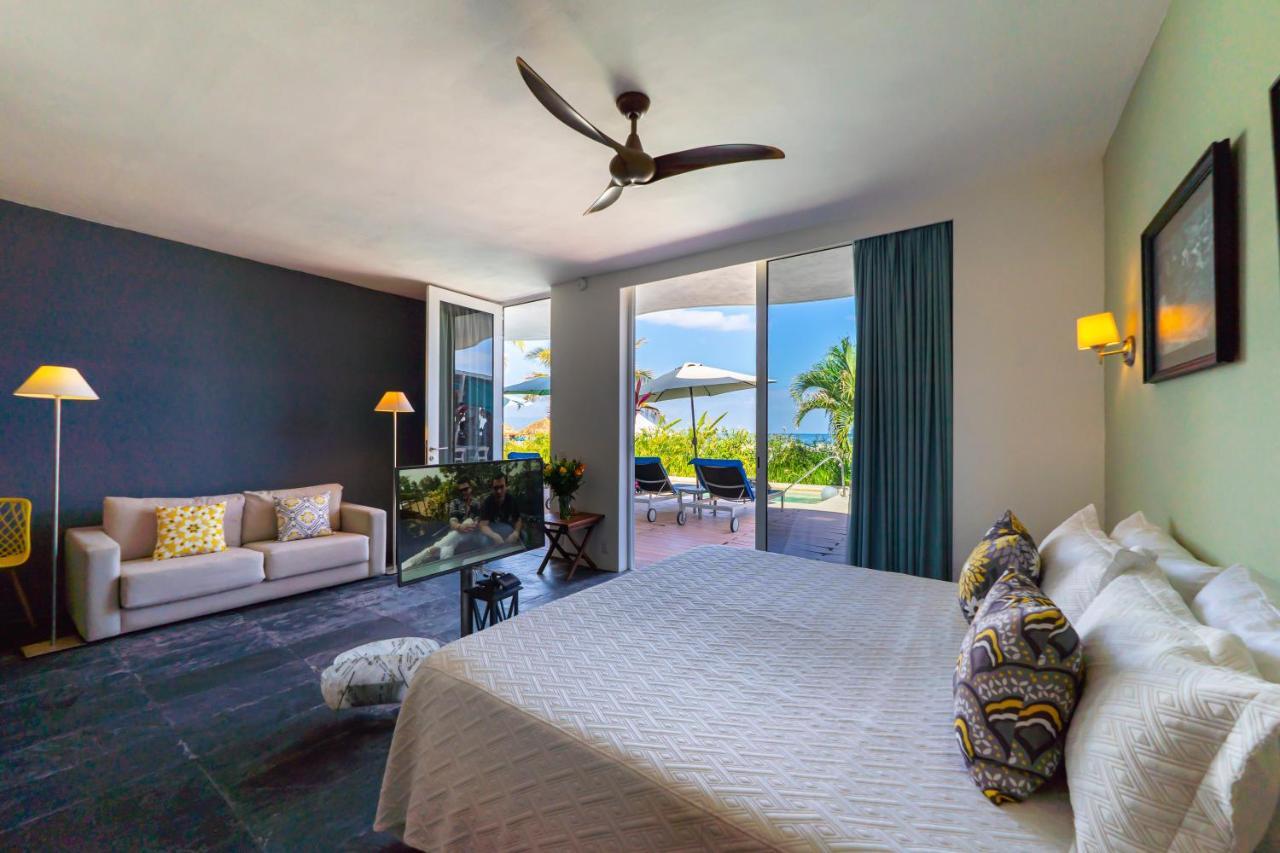 Suites At Sapphire Ocean Club プエルトバラータ エクステリア 写真